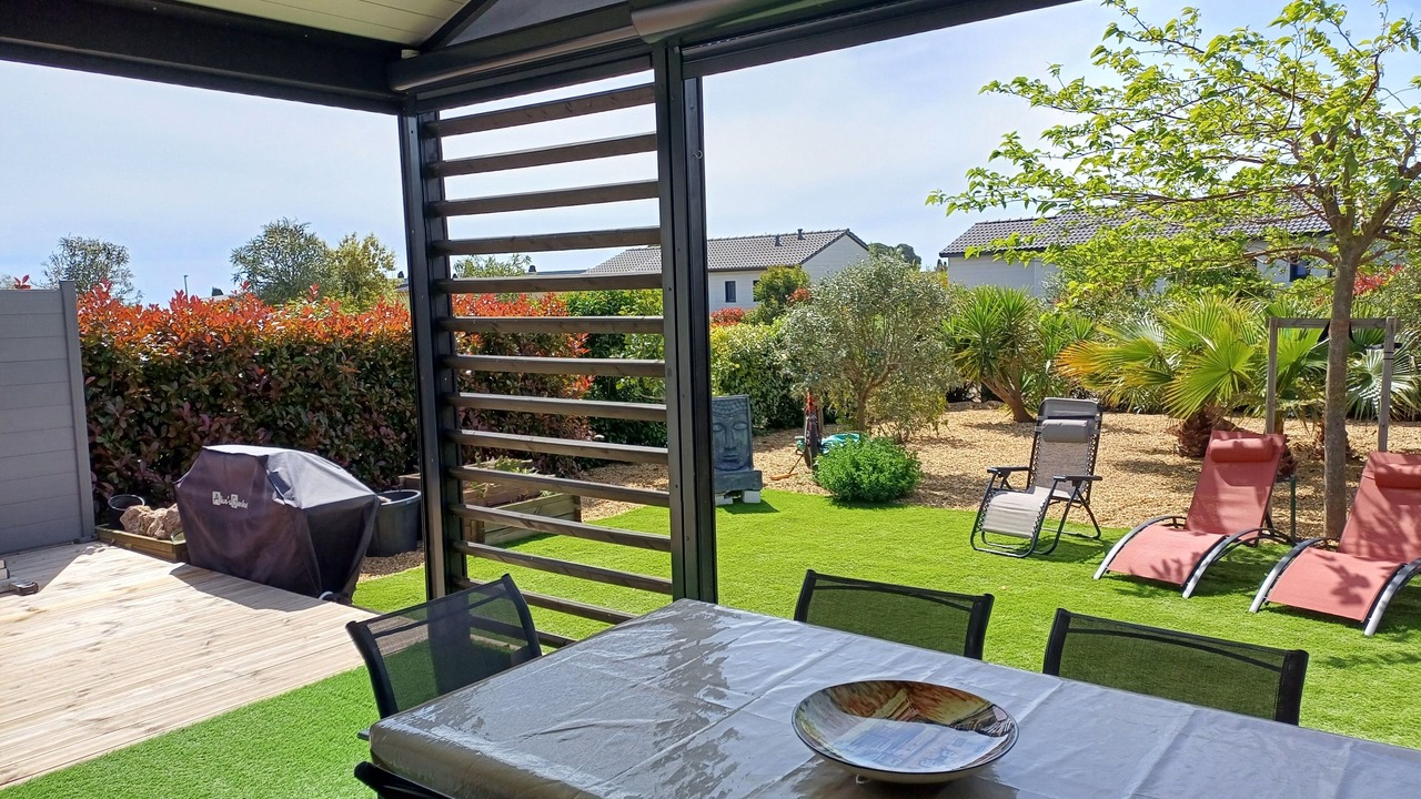 Photo of Outdoor in Pomerols