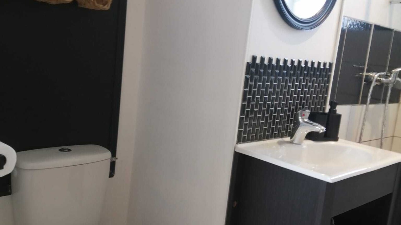 Photo of Bathroom in Saint-Pierre