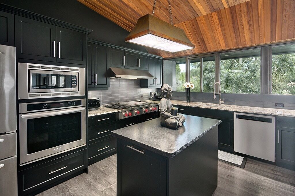 Photo of Kitchen in Wasaga Beach
