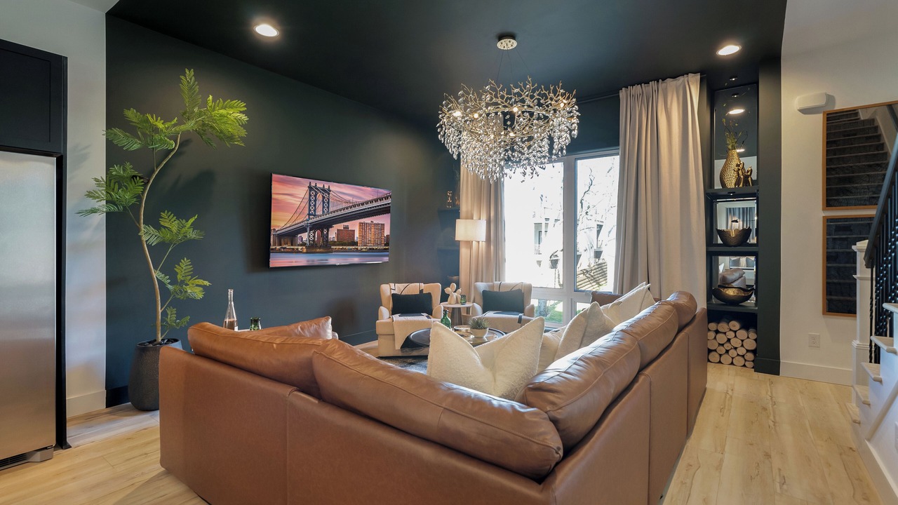 Photo of Livingroom in Talbot's Corner