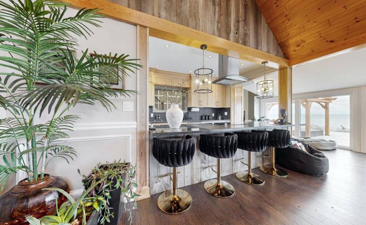 Photo of Kitchen in Bowmanville