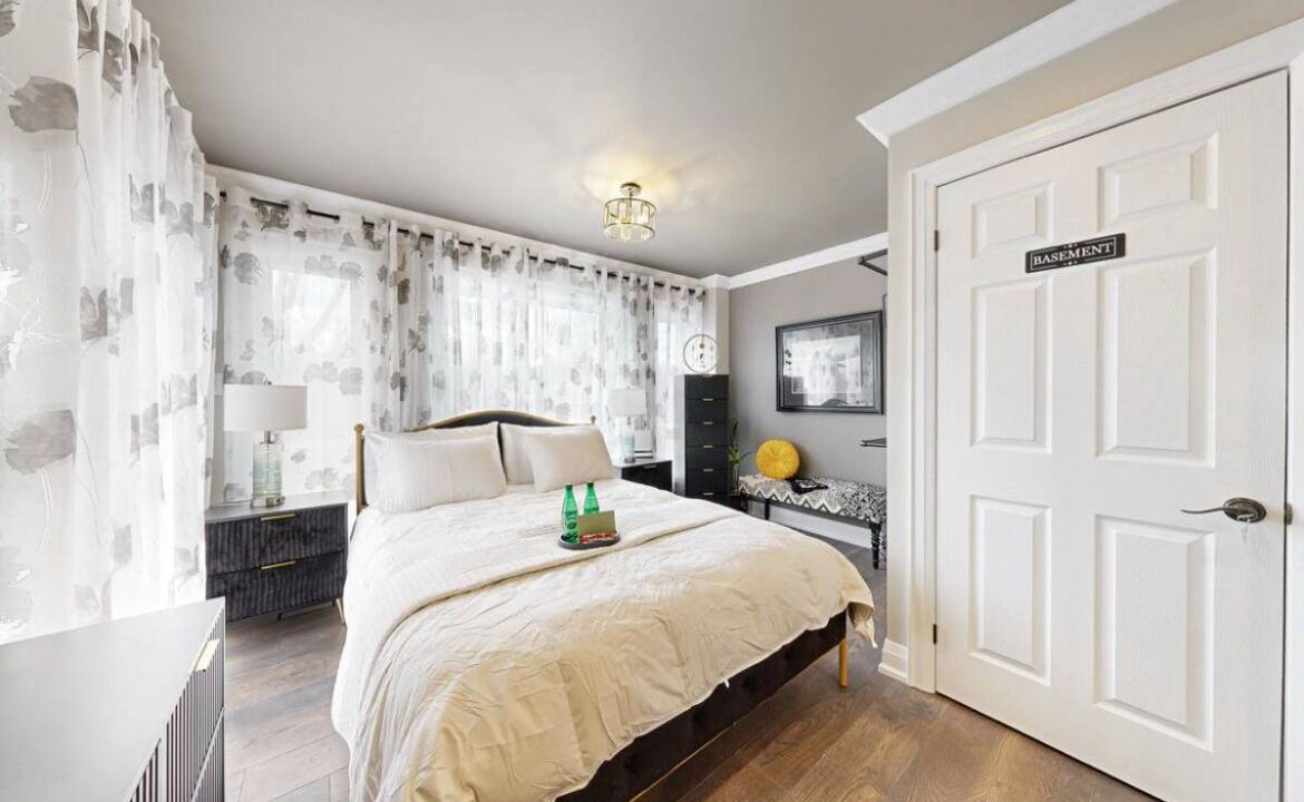 Photo of Bedroom in Bowmanville