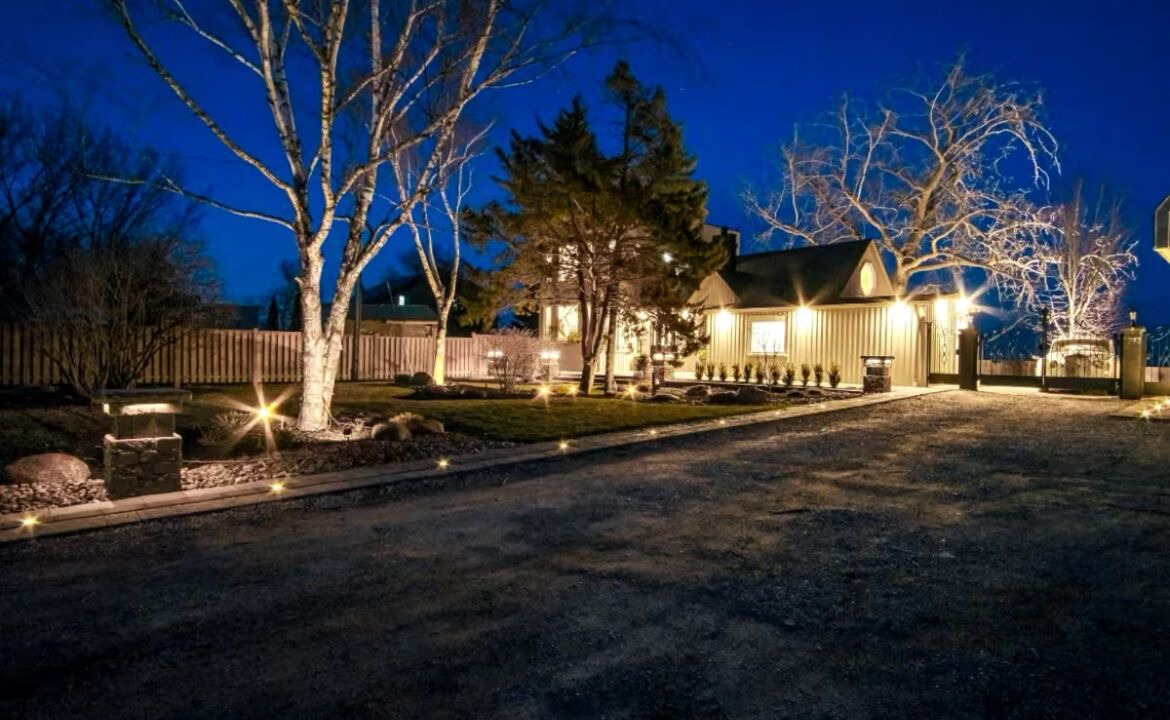 Photo of Outdoor in Bowmanville