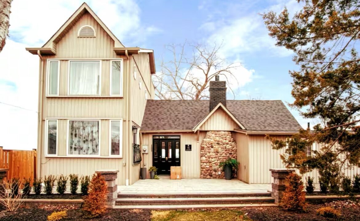 Photo of Outdoor in Bowmanville