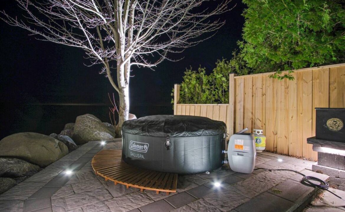 Photo of Patio Balcony in Bowmanville
