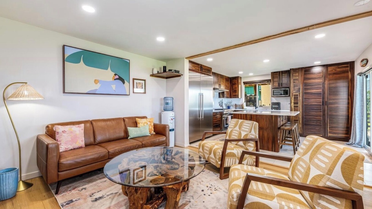 Photo of Livingroom in Waialee