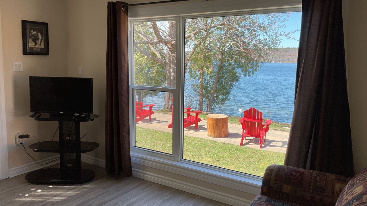 Photo of Livingroom in Rideau Lakes