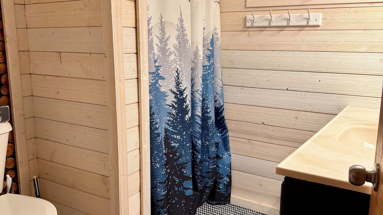 Photo of Bathroom in Hazelhurst