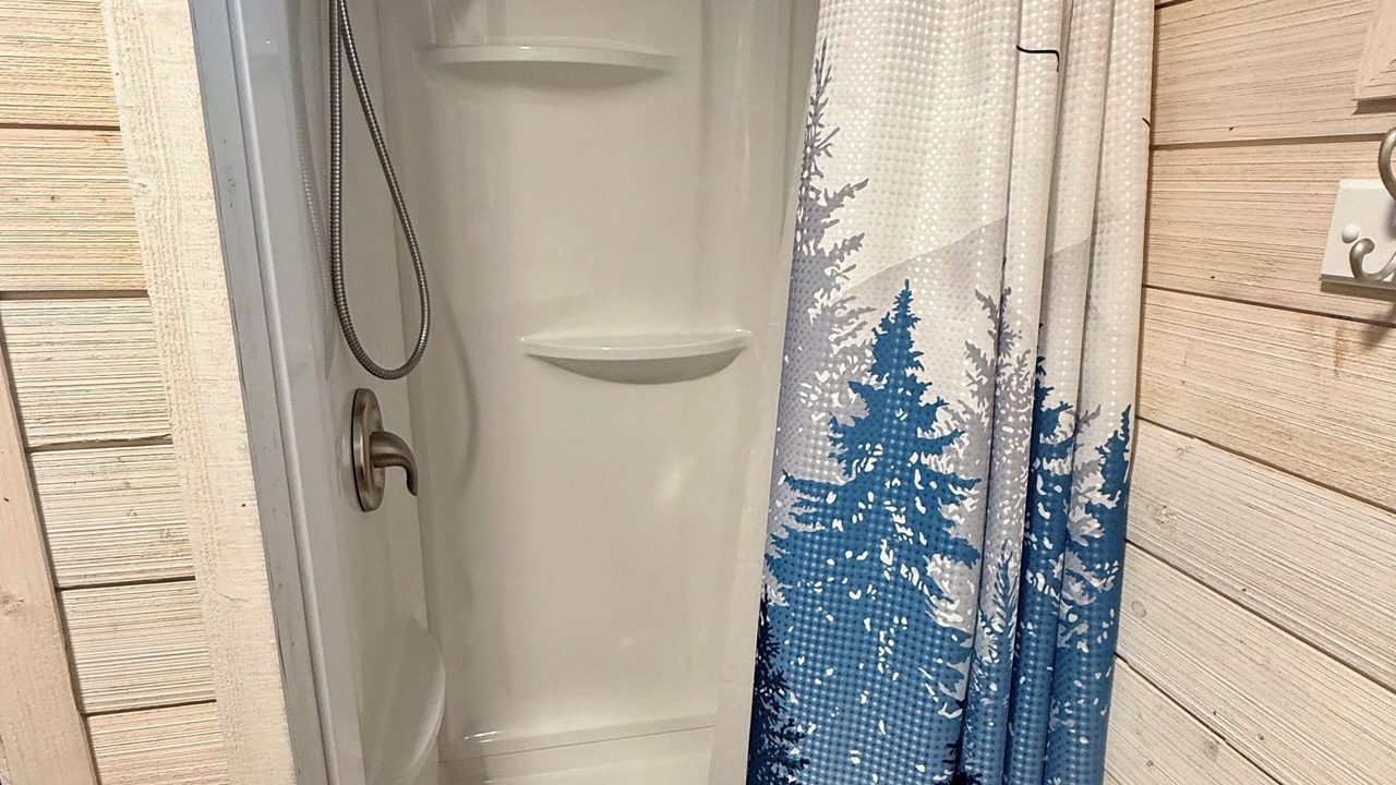 Photo of Bathroom in Hazelhurst