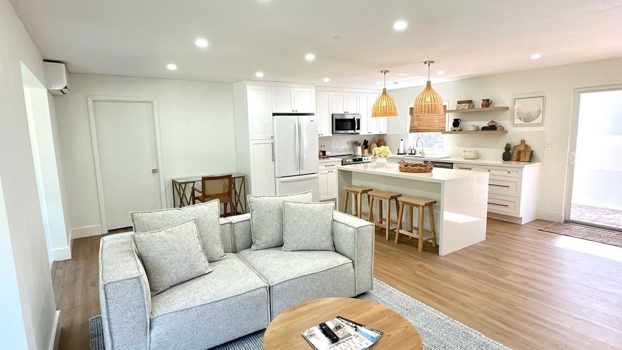 Photo of Livingroom in Seven Acres