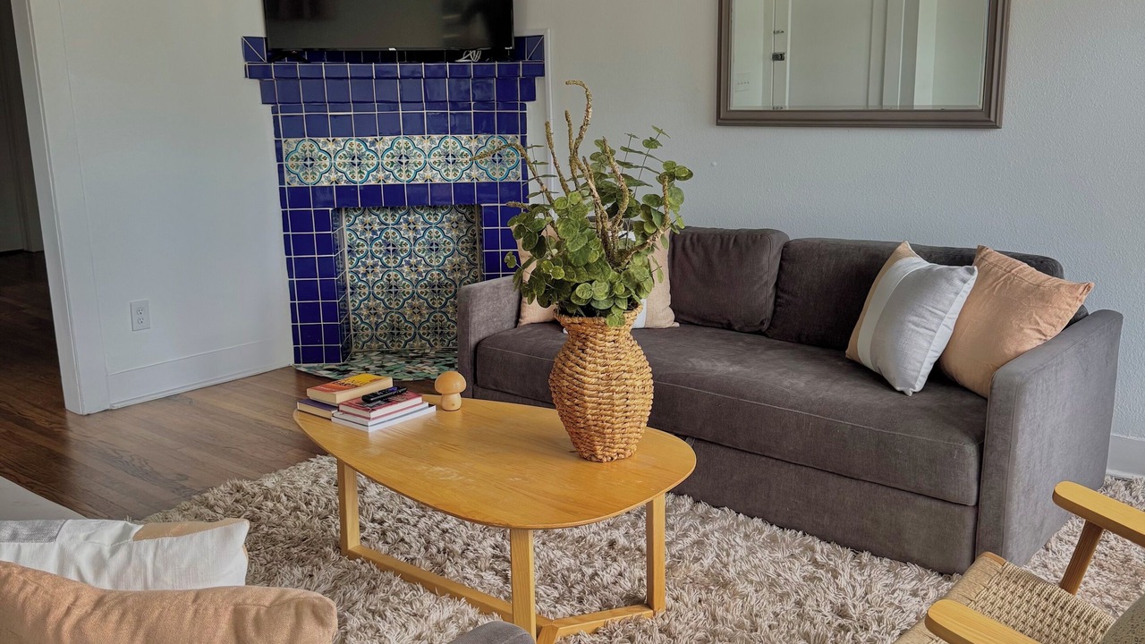 Photo of Bedroom in River Road