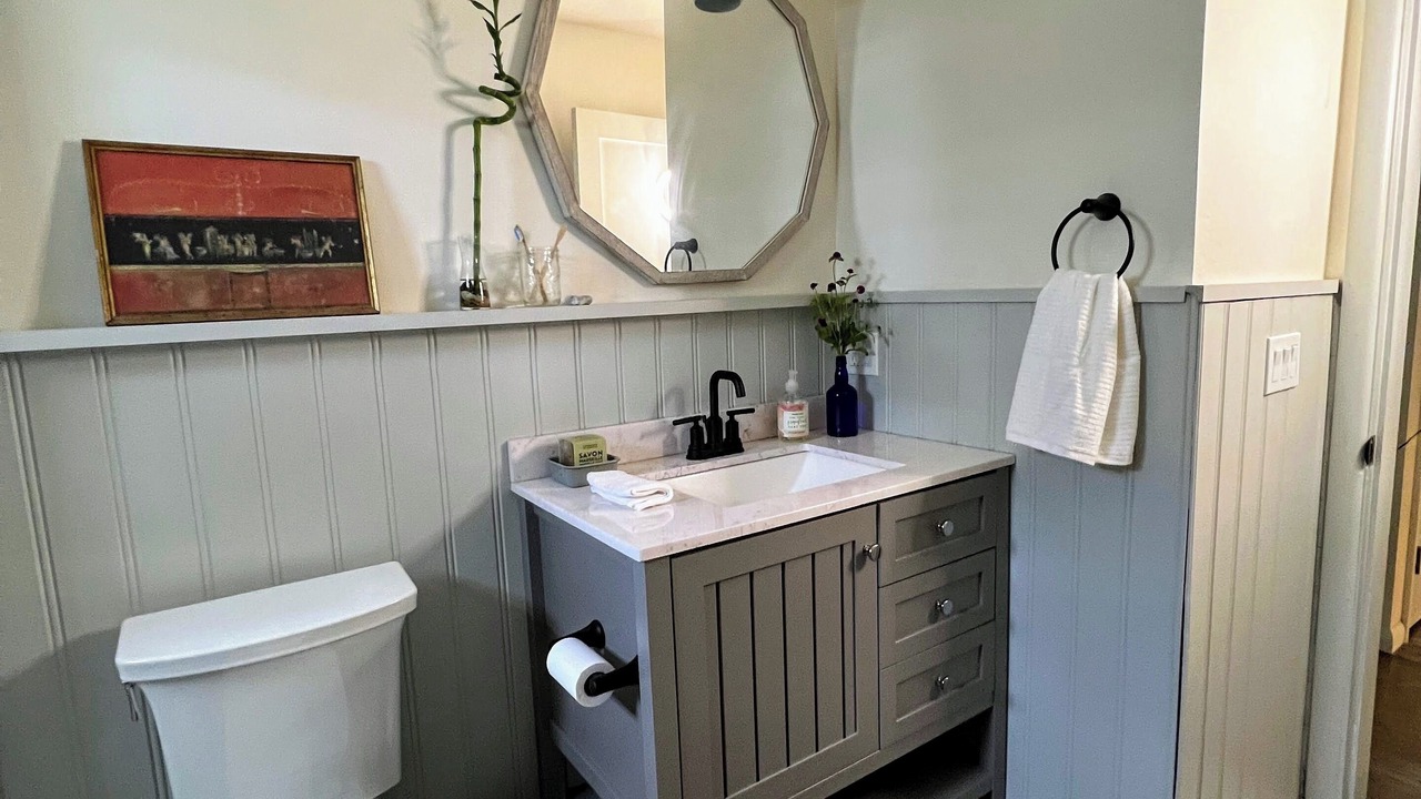 Photo of Bathroom in Wakefield-Peacedale