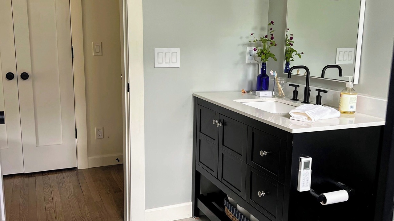 Photo of Bathroom in Wakefield-Peacedale