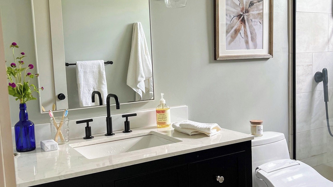 Photo of Bathroom in Wakefield-Peacedale