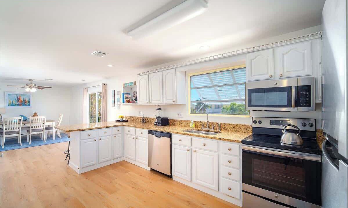Photo of Kitchen in Sugarloaf Shores