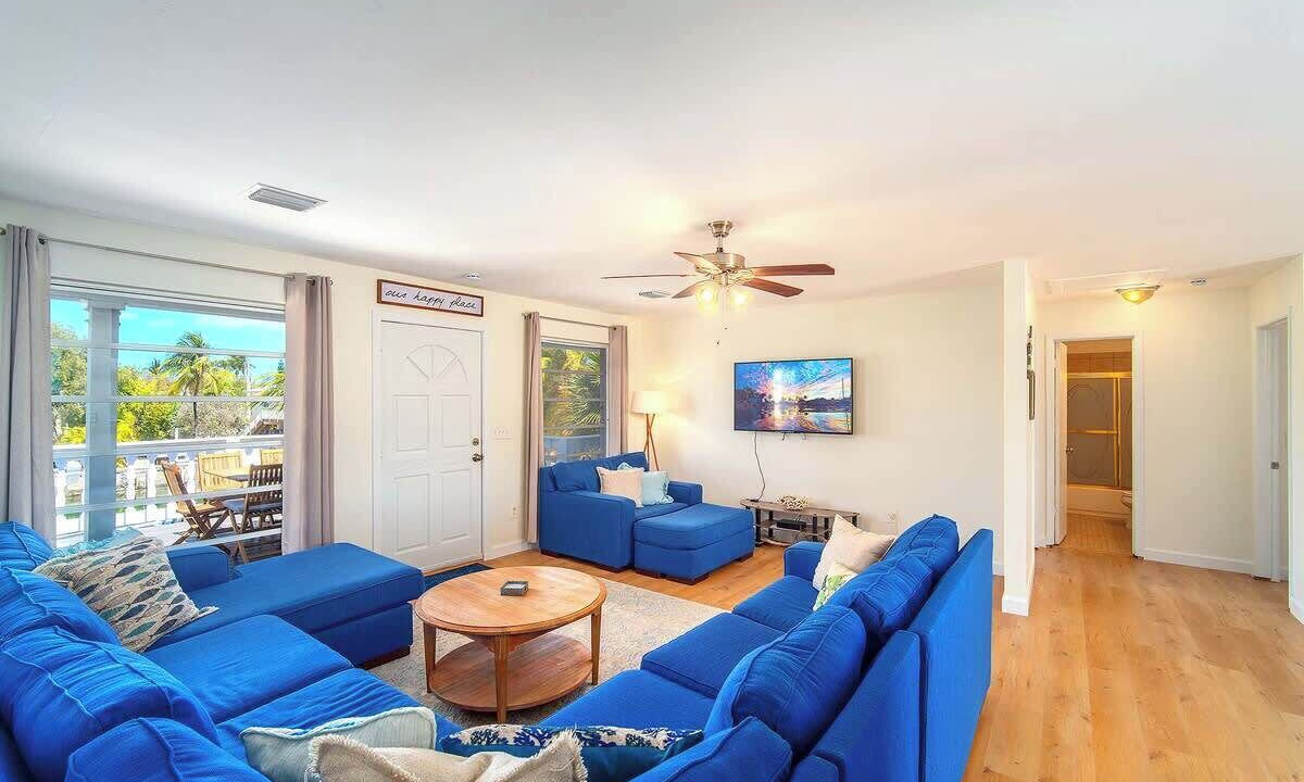 Photo of Livingroom in Sugarloaf Shores
