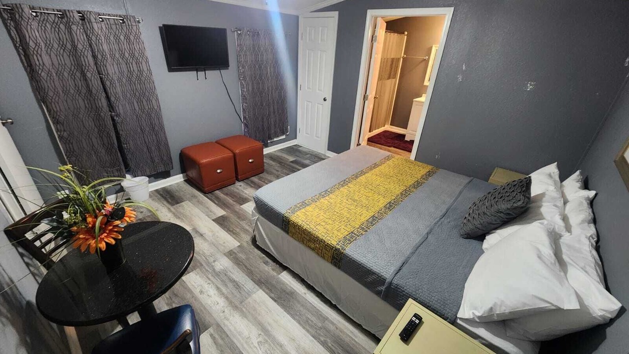 Photo of Bedroom in Raleigh