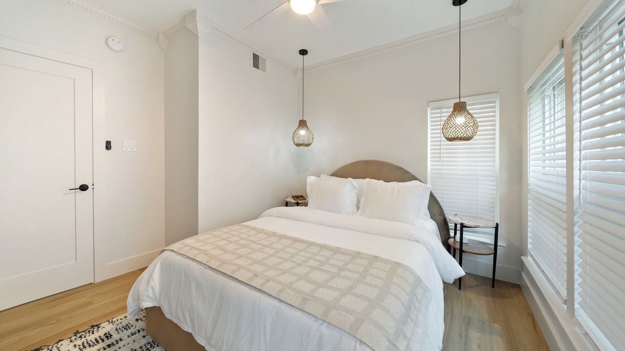 Photo of Bedroom in Greater East End