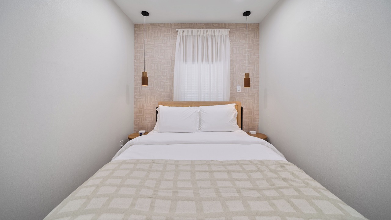 Photo of Bedroom in Greater East End