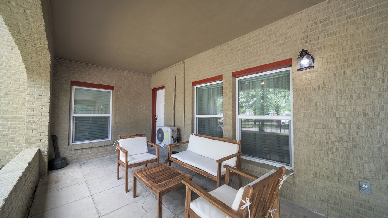 Photo of Patio Balcony in Greater East End