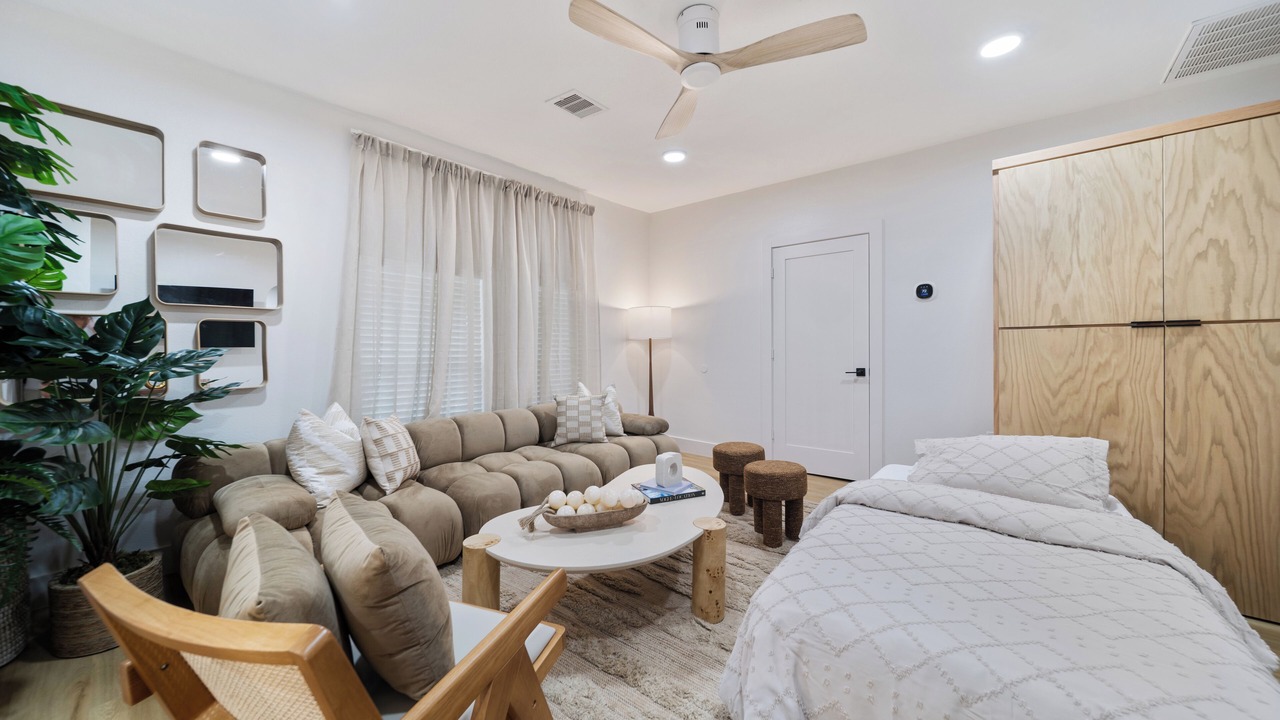 Photo of Bedroom in Greater East End