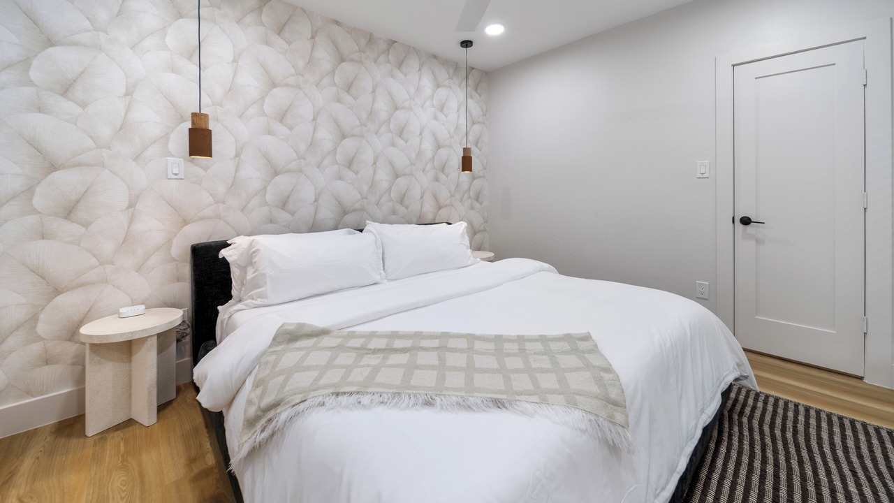 Photo of Bedroom in Greater East End