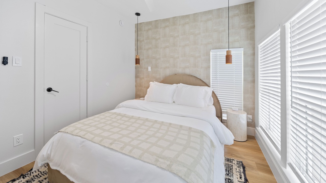 Photo of Bedroom in Greater East End