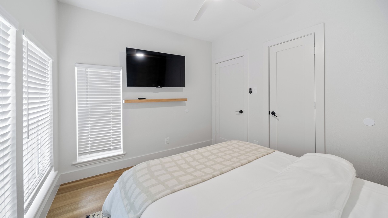 Photo of Bedroom in Greater East End
