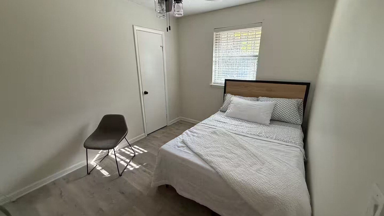 Photo of Bedroom in Beaufort