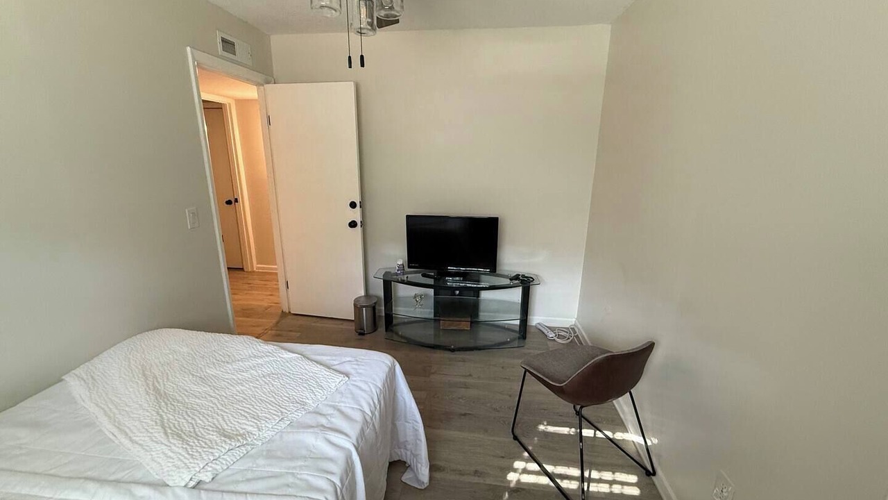 Photo of Bedroom in Beaufort