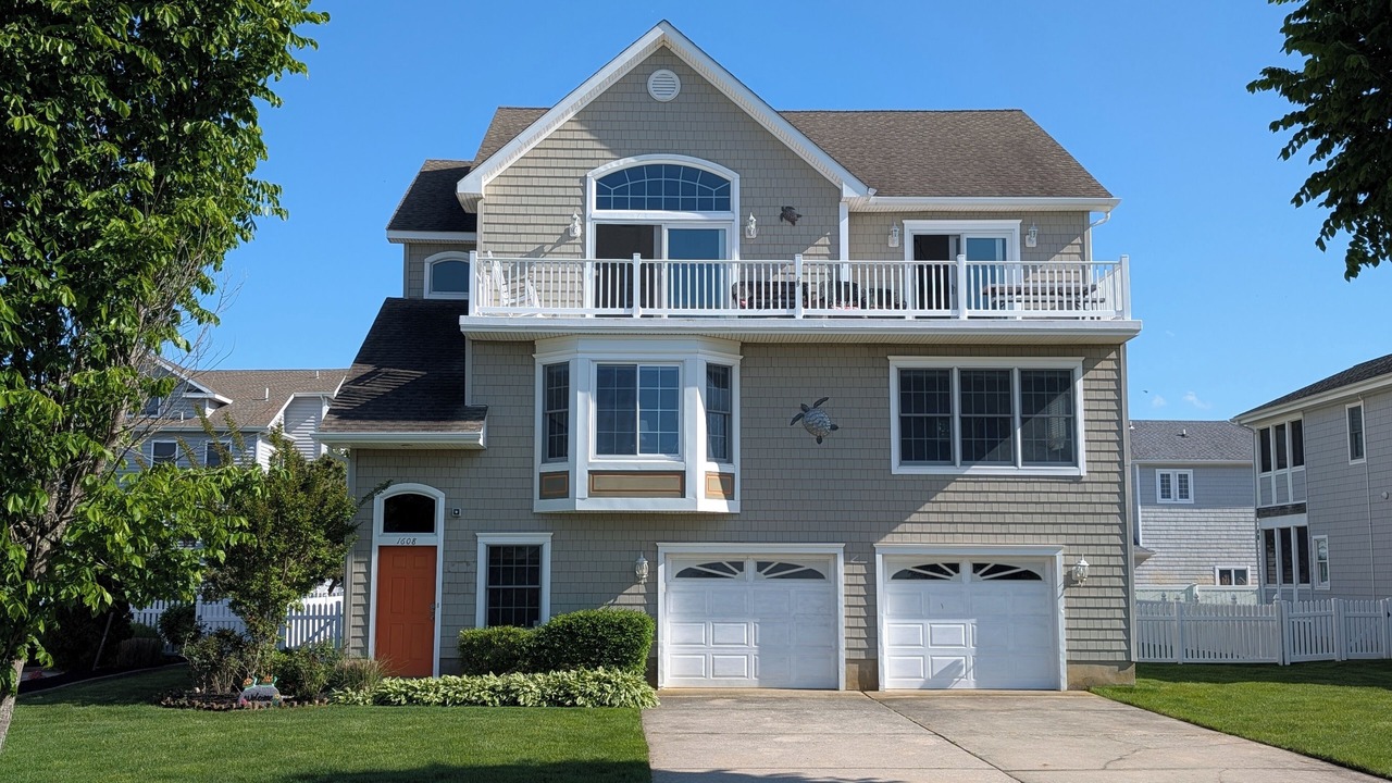 Photo of Outdoor in Admiral Estates