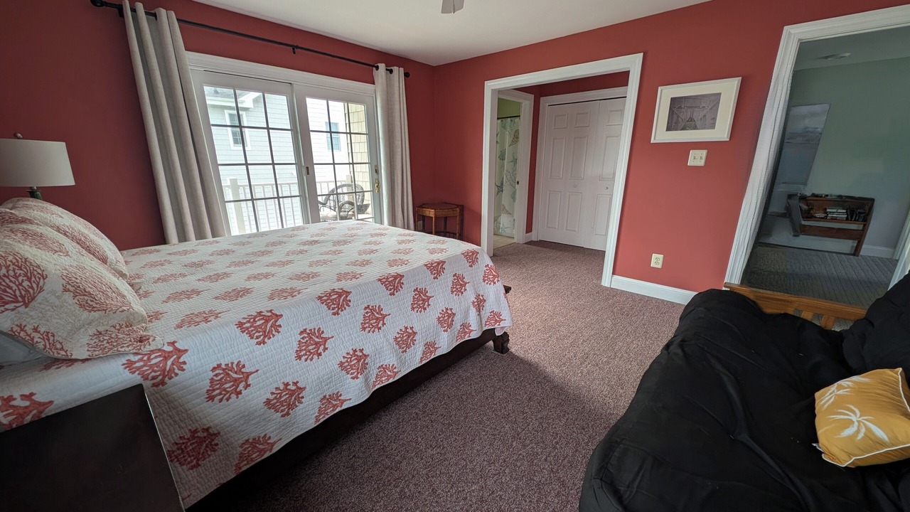 Photo of Bedroom in Admiral Estates