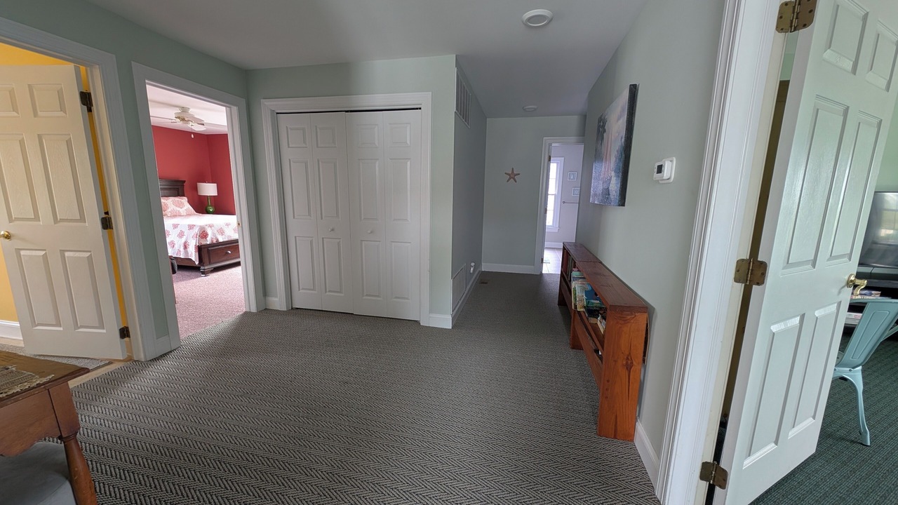 Photo of Bedroom in Admiral Estates