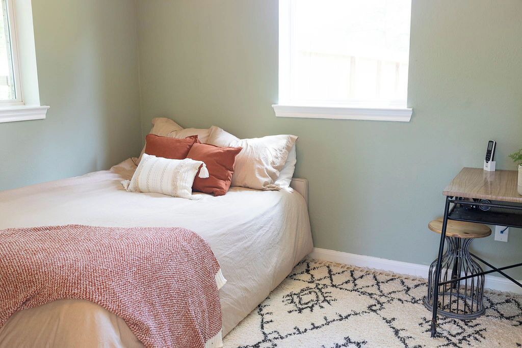 Photo of Bedroom in Montgomery