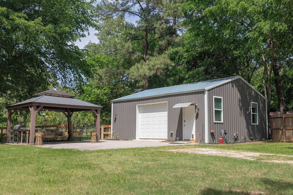 Photo of Outdoor in Montgomery