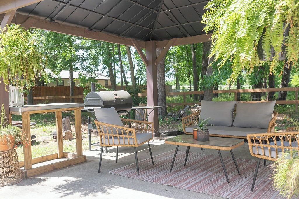 Photo of Patio Balcony in Montgomery