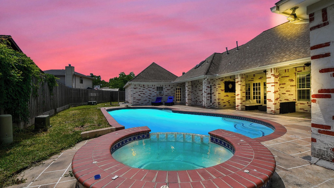 Photo of Outdoor in Woodforest
