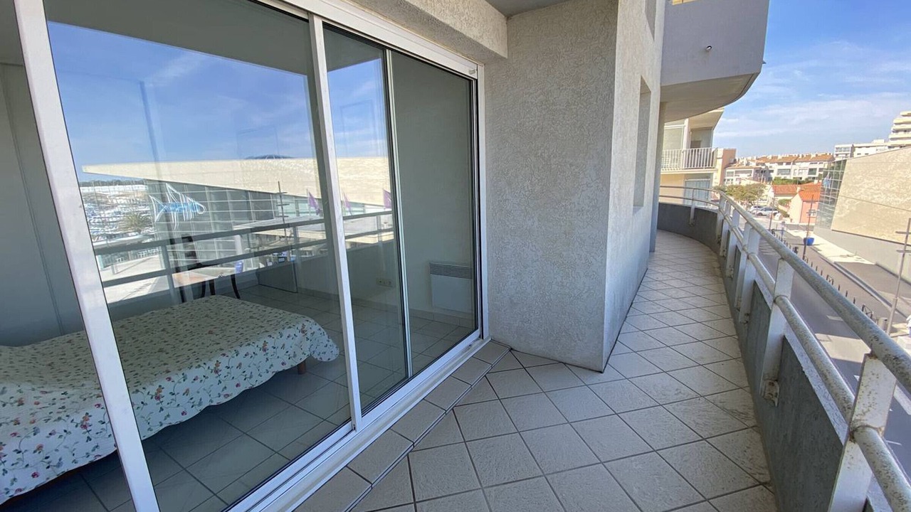 Photo of Outdoor in La Jetee