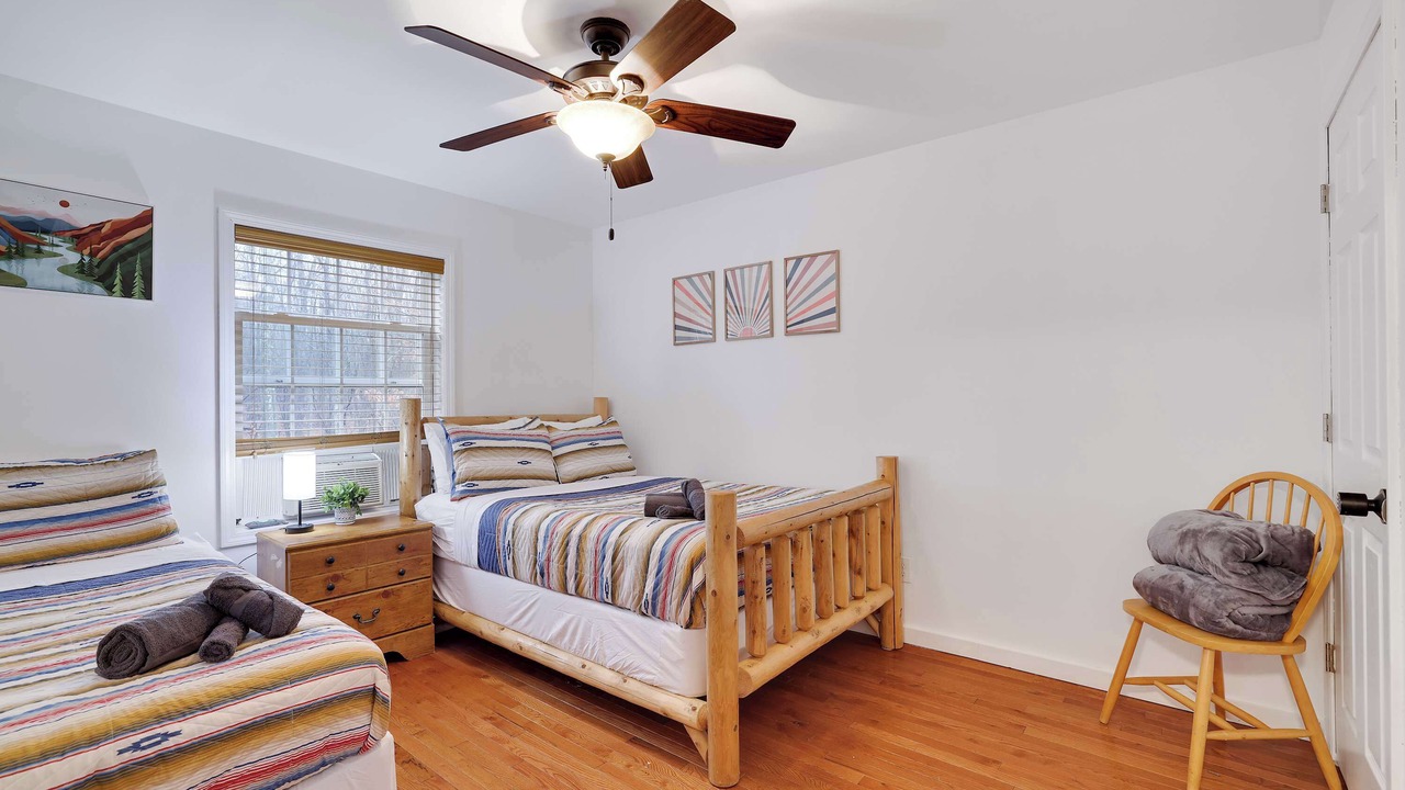 Photo of Bedroom in Hickory Hills