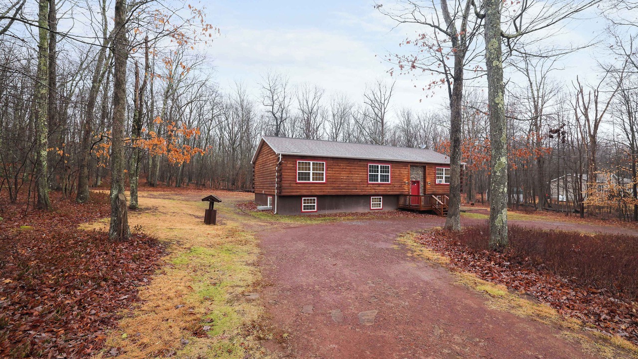 Photo of Outdoor in Hickory Hills