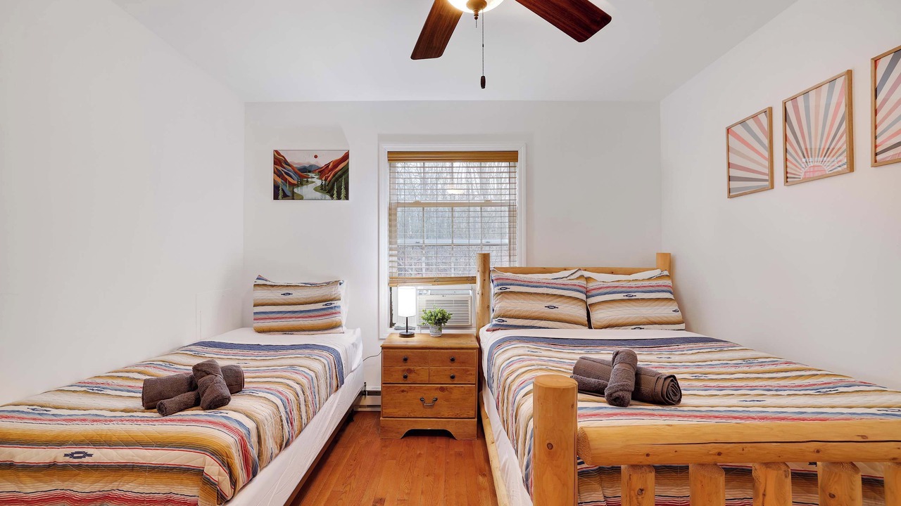 Photo of Bedroom in Hickory Hills