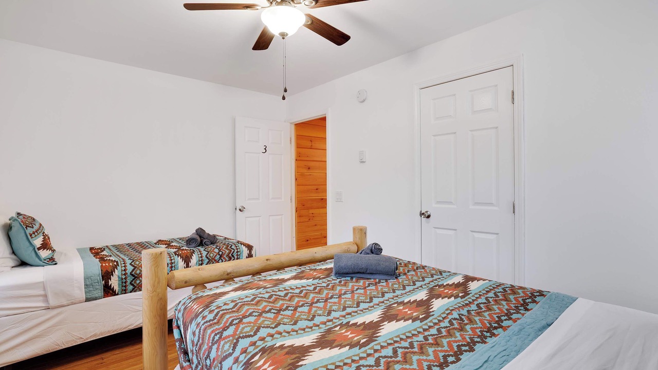 Photo of Bedroom in Hickory Hills
