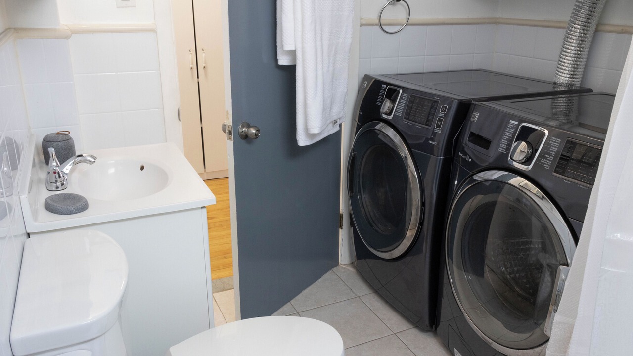Photo of Bathroom in LaSalle