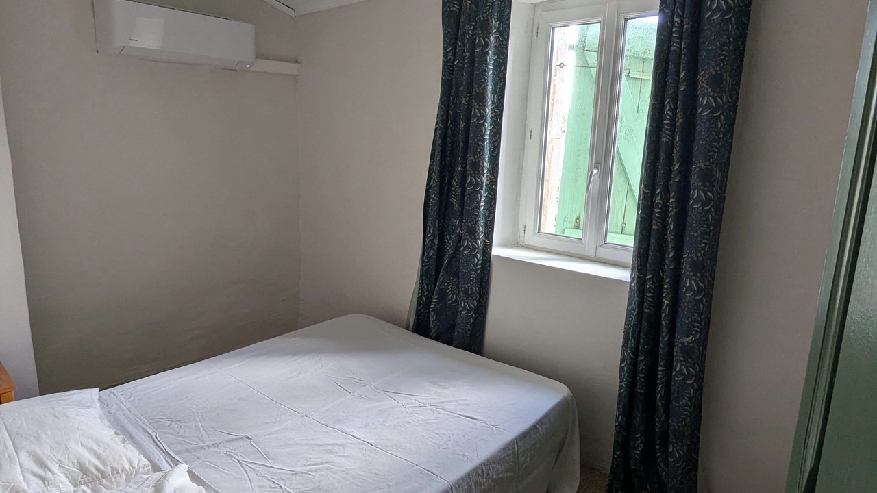 Photo of Bedroom in Orthoux-Serignac-Quilhan