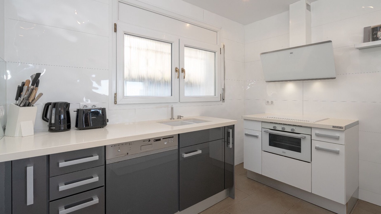 Photo of Kitchen in Roses