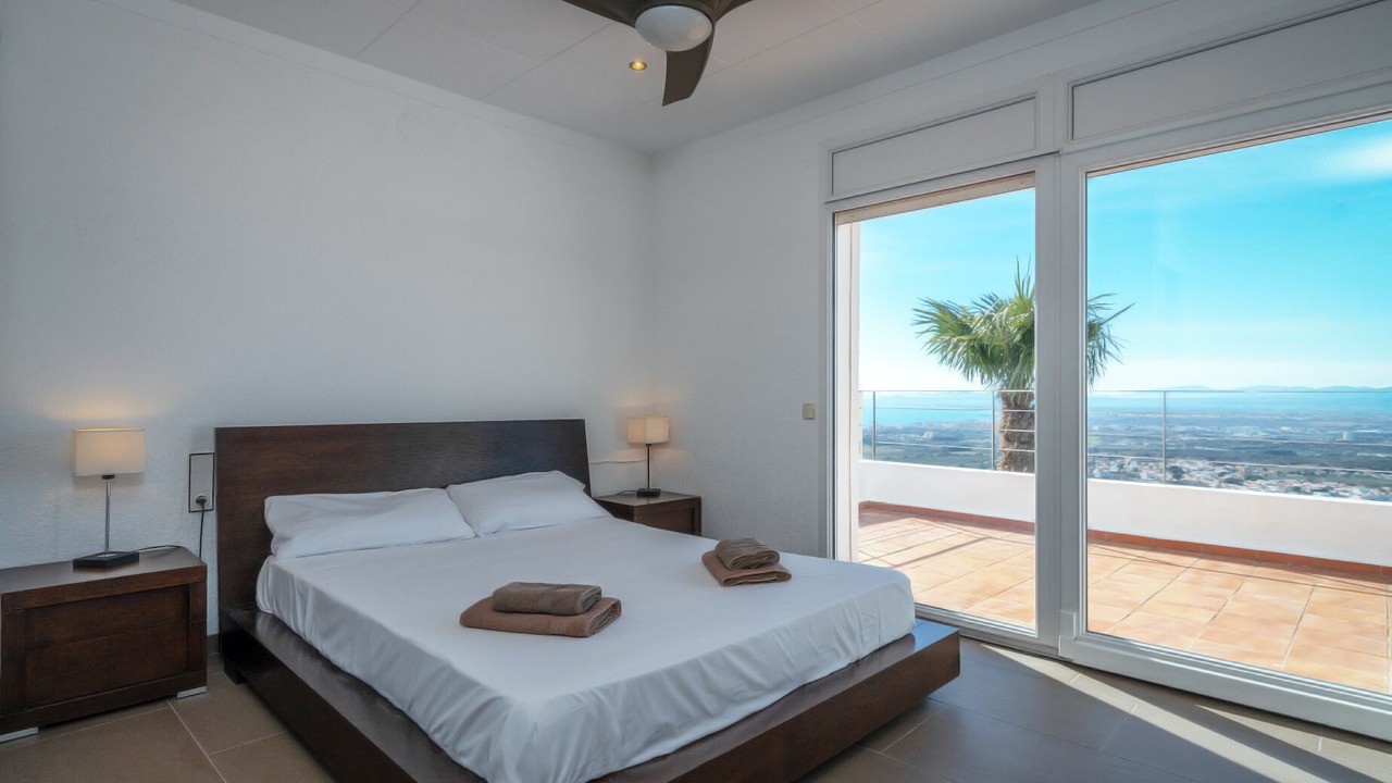 Photo of Bedroom in Roses