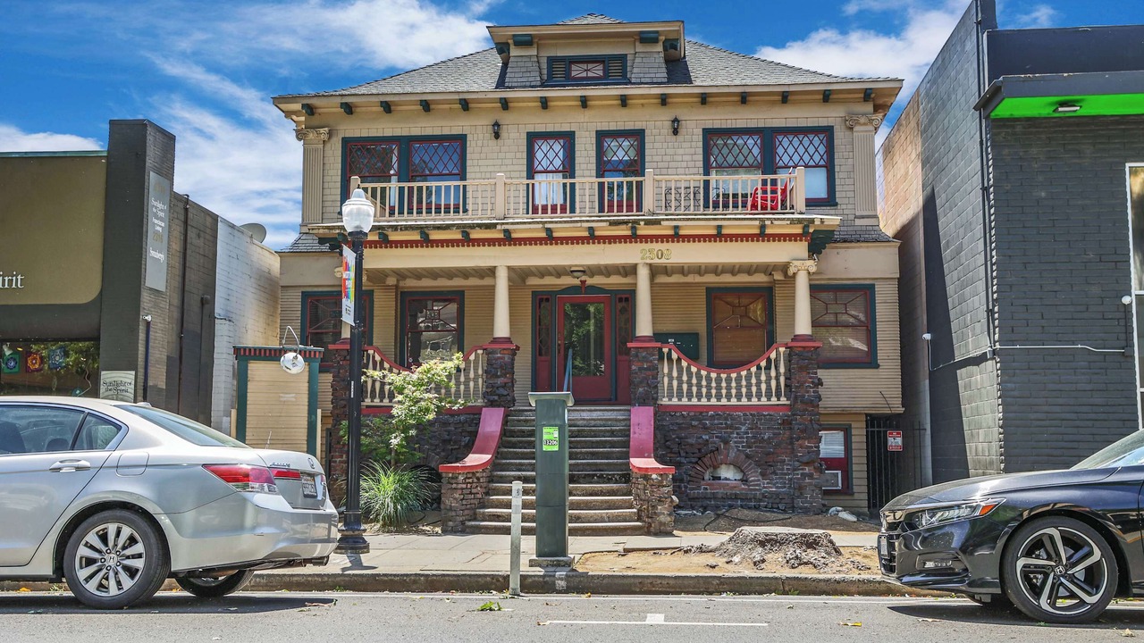 Photo of Outdoor in Midtown Sacramento