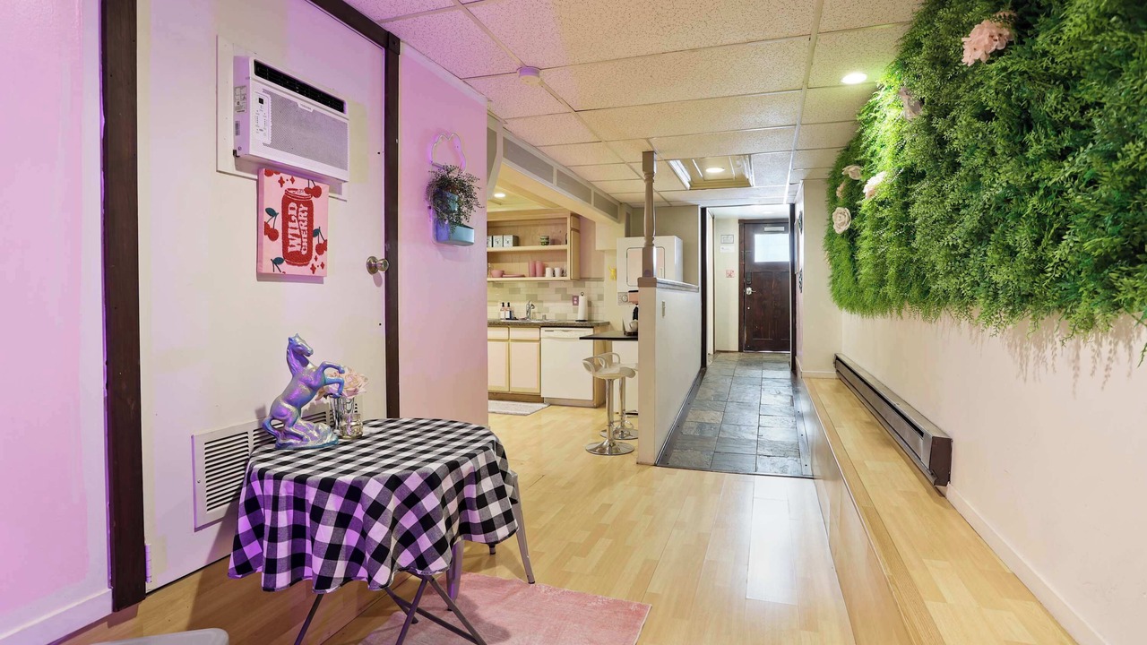 Photo of Others in Midtown Sacramento