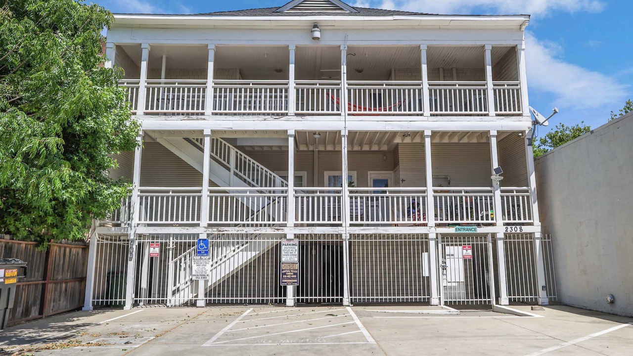 Photo of Outdoor in Midtown Sacramento