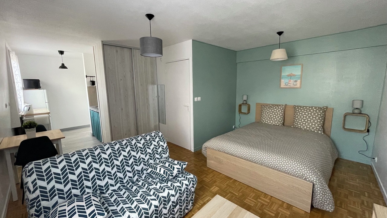 Photo of Bedroom in Aix-les-Bains City Center